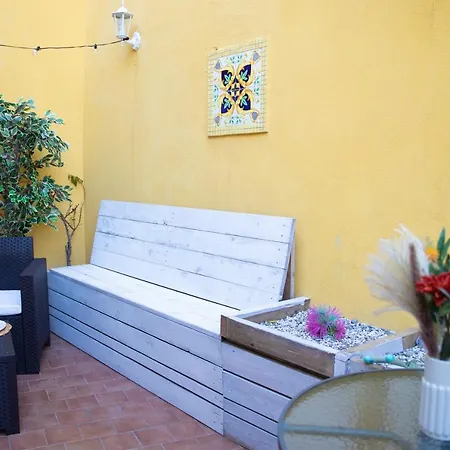 Quisi - Centro Bed & Breakfast 3*